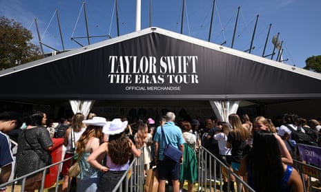 Swifties are permitted into the MCG for the American singer-songwriter’s first night of the The Eras tour in Australia