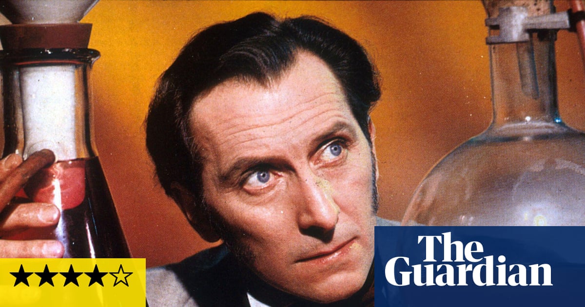 The Curse of Frankenstein review – Hammer horror with Lee and Cushing shows how it should be done