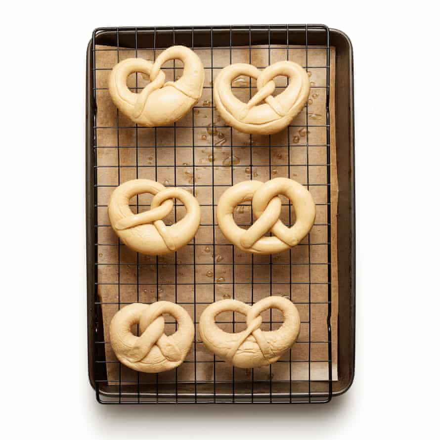 Felicity Cloake’s pretzels 011