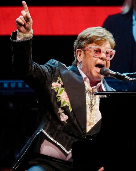 Elton John - I'm Still standing  Elton john, Elton john lyrics, Lyrics