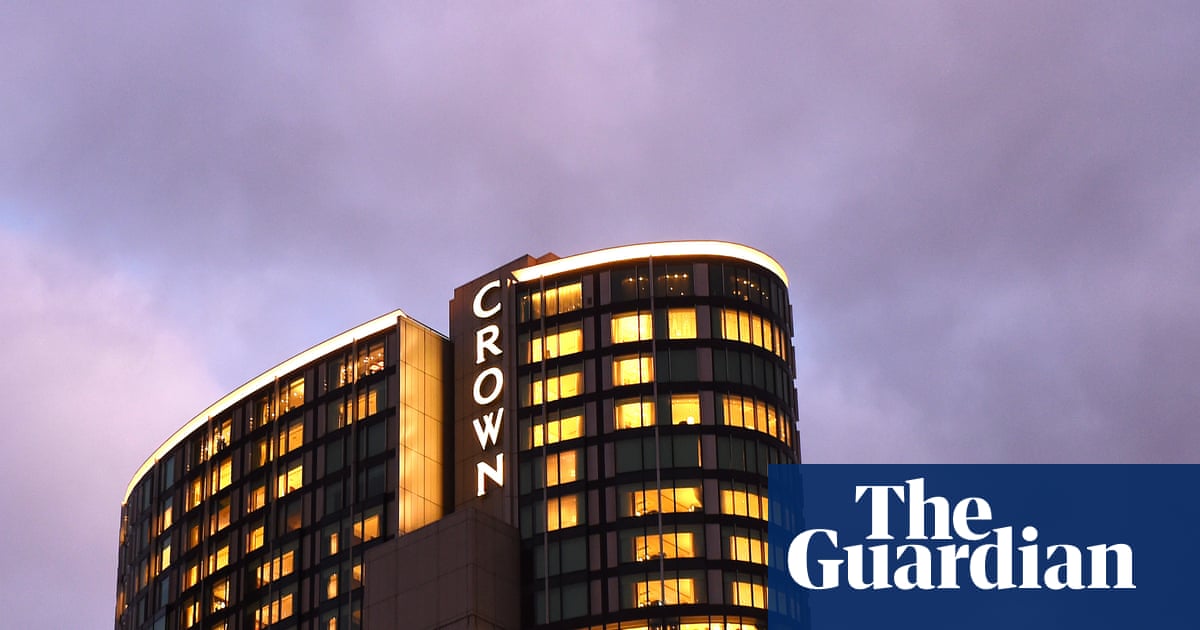 Alan Jones allegedly kissed young man in wardrobe of James Packer’s personal suite at Crown Towers, court hears
