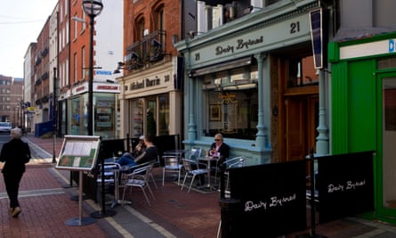 The front of Davy Byrnes pub – synonymous with James Joyce, Ulysses and Blooms Day Celebrations, on Duke Street, Dublin, Ireland.