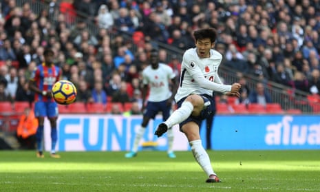 Son Heung-min scores the winner at Wembley