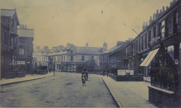 Bishopthorpe Road at the turn of the 20th century.