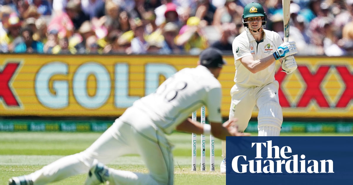 Steve Smith in the runs again in gripping opening to Boxing Day Test