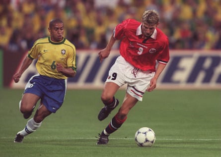Tore Andre Flo successful action against Brazil