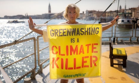 Emma Thompson supporting Greenpeace campaign.