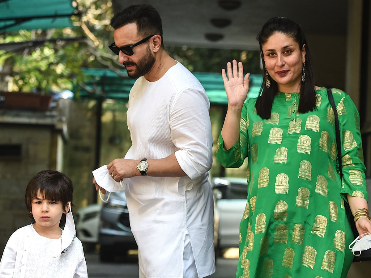 Bollywood S Kareena Kapoor Subject To Online Abuse Over Baby S Name Global Development The Guardian Bollywood S Kareena Kapoor Subject To Online Abuse Over Baby S Name Global Development The Guardian