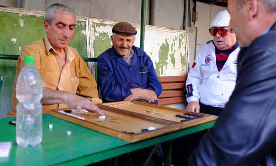 A daily game of backgammon