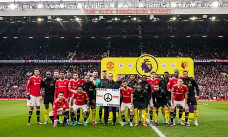A banner for peace in Ukraine at Old Trafford.
