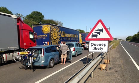 Traffic queueing on the A20 near Dover