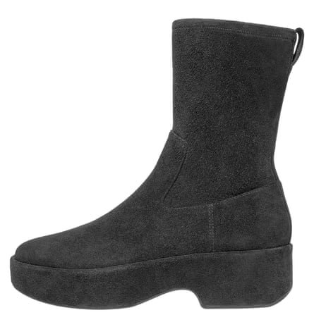 Black FitFlop demi-wedge boots