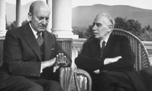 US Treasury secretary Henry Morgenthau Jr (left) and British economist John Maynard Keynes conferring during the Bretton Woods international monetary conference