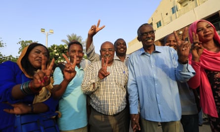 Abdelmoniem Abu Idrees, centre, has been elected as president of Sudan’s first independent journalists’ union for 30 years.