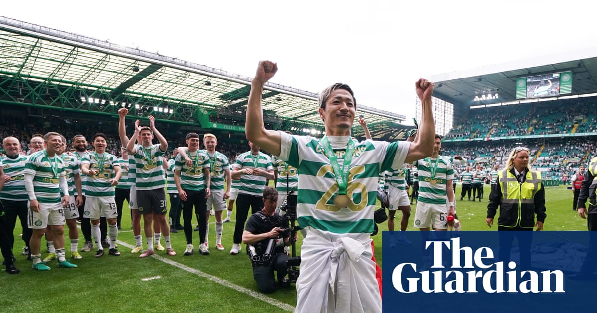 Manchester City win FA Cup and Hearts heartbreak at Celtic | Football Weekly video