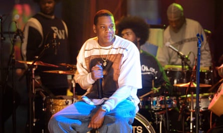 Jay-Z performs with The Roots in 2001.