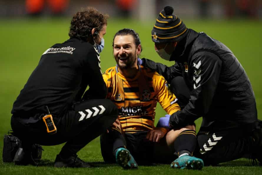 Wes Hoolahan is still running games for Cambridge at the age of 39.