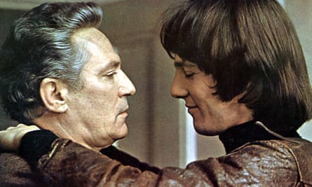 Peter Finch and Murray Head in Sunday Bloody Sunday