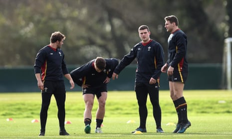 Dan Biggar, right, says he and his Wales team-mates are well aware that defeat in Scotland would end their hopes of winning the Six Nations.