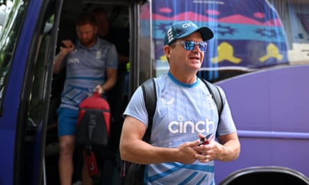 Matthew Mott, England’s white-ball head coach, was criticised by the former captain Eoin Morgan for a “decision-making process that has failed.”