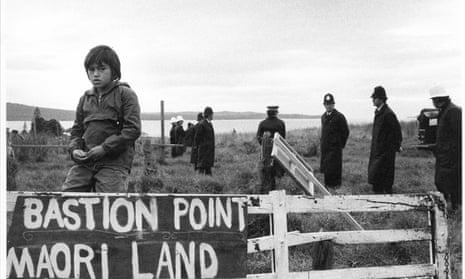 Ngāti Whātua occupation of Bastion Point in a 1978 photo by Robin Morrison