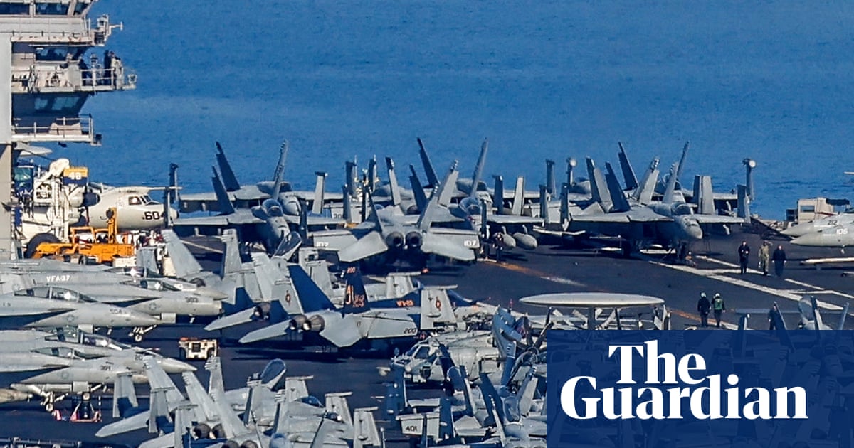 US Threat to Strike Iran Imperils Civilians, Triggers Exodus from Israel