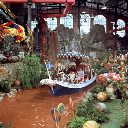 Willy Wonka and the Chocolate Factory (1971).