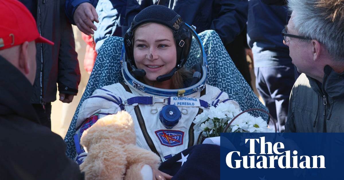 Russian movie crew return to Earth after filming 12 days on the International Space Station – video