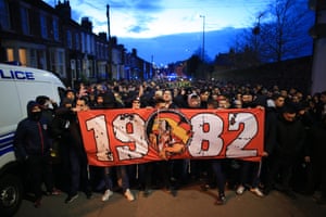 Atlético fans make their way to Anfield in March 2020.