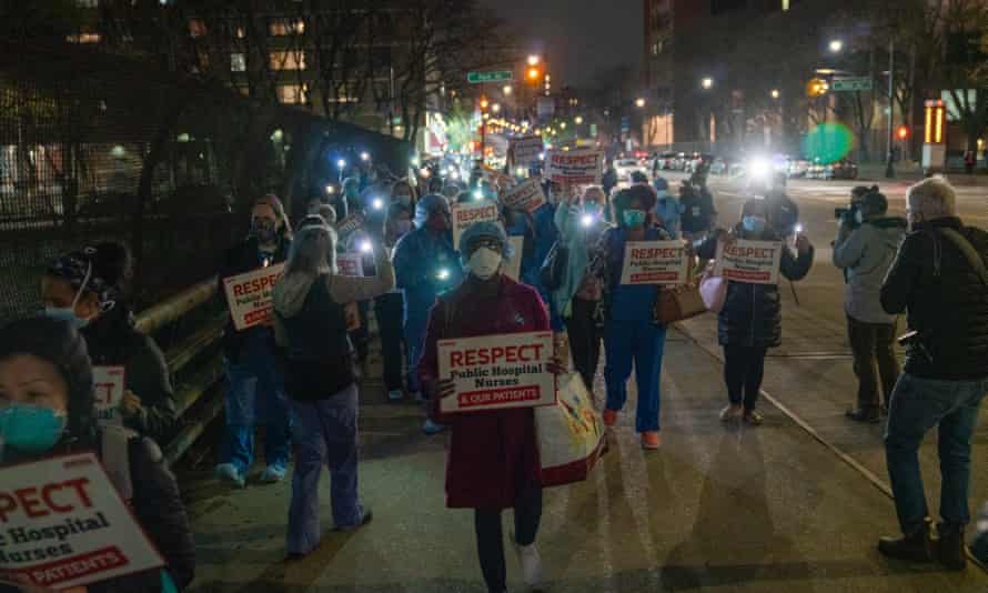 Those at the vigil demanded members of the New York State Nurses Association (NYSNA) receive PPE to do their jobs safely.