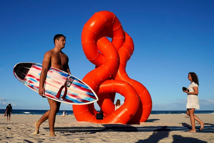 Van Gogh And A Cheeky Monkey S Selfie Thursday S Best Photos News The Guardian