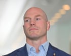 David Pocock condemns Labor-Coalition deal on gambling bill as ‘betrayal of all Australians’