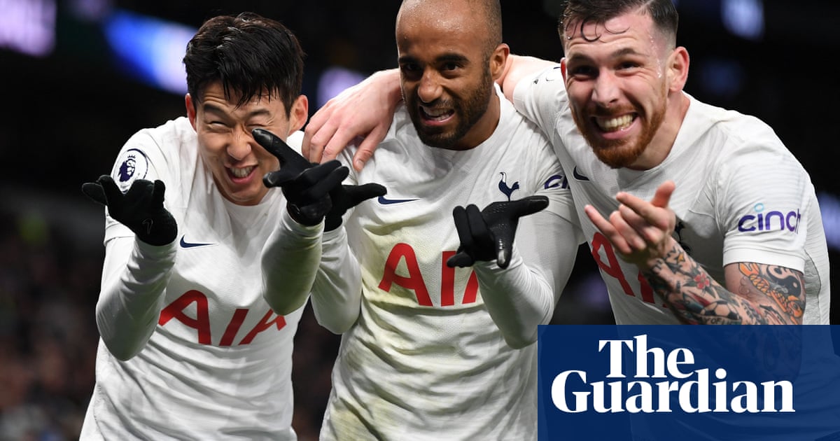 Tottenham sweep Norwich aside after Lucas Moura’s wonder strike