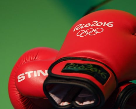 Rio 2016 red boxing gloves