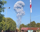 Three hikers dead after Indonesia’s Mount Dukono volcano erupts | Ξένα νέα στο PlusTV.gr