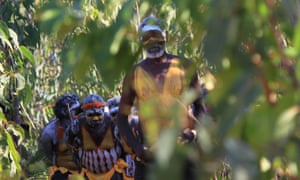 Djunga Djunga Yunupingu leads Gumatj men 3828.jpg?w=300&q=55&auto=format&usm=12&f