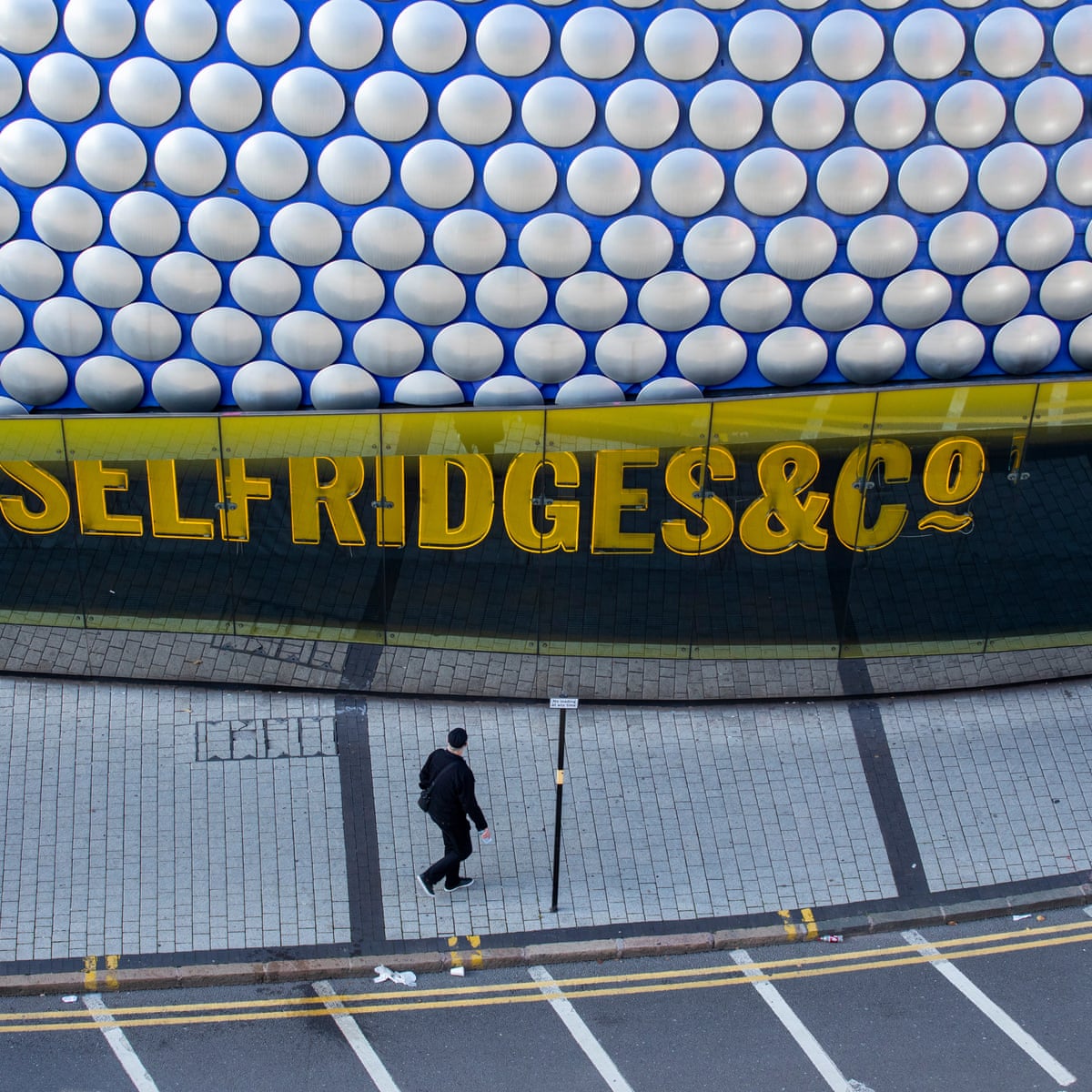Owners On Cusp Of Selling Selfridges To Thai Group For 4bn Retail Industry The Guardian Owners On Cusp Of Selling Selfridges To Thai Group For 4bn Retail Industry The Guardian