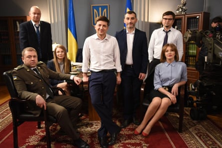 Ακόμα από το Servant of the People, η σατιρική κωμική παράσταση με πρωταγωνιστή τον Volodymyr Zelenskiy ως τον Ουκρανό πρόεδρο.