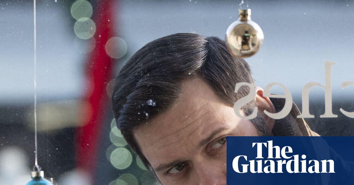 Gus Van Sant: ‘My assistant wanted to erect a statue of Luigi Mangione. My generation thought: this is murder’