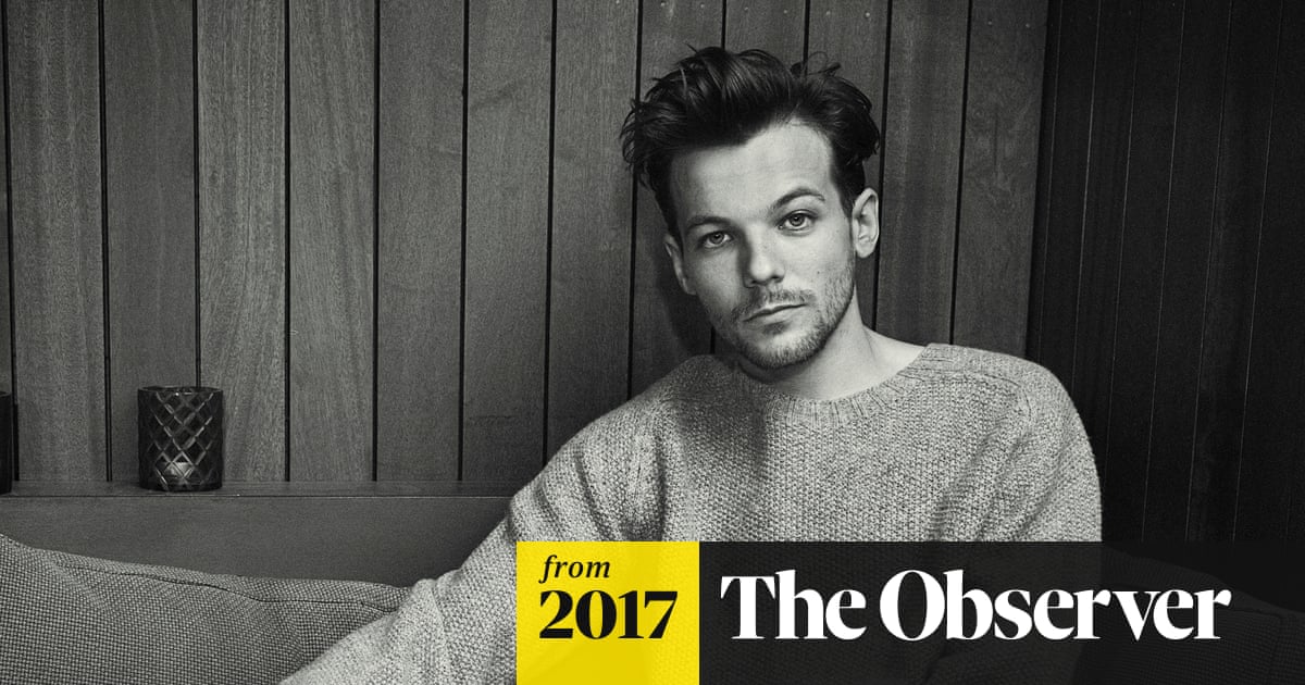 Louis Tomlinson: 'Niall is lovely, Zayn has the voice, Harry is cool, Liam gets the crowd going then there's me' | One Direction | The Guardian Louis Tomlinson: 'Niall is lovely, Zayn has the voice, Harry is cool, Liam gets the crowd going then there's me' | One Direction | The Guardian