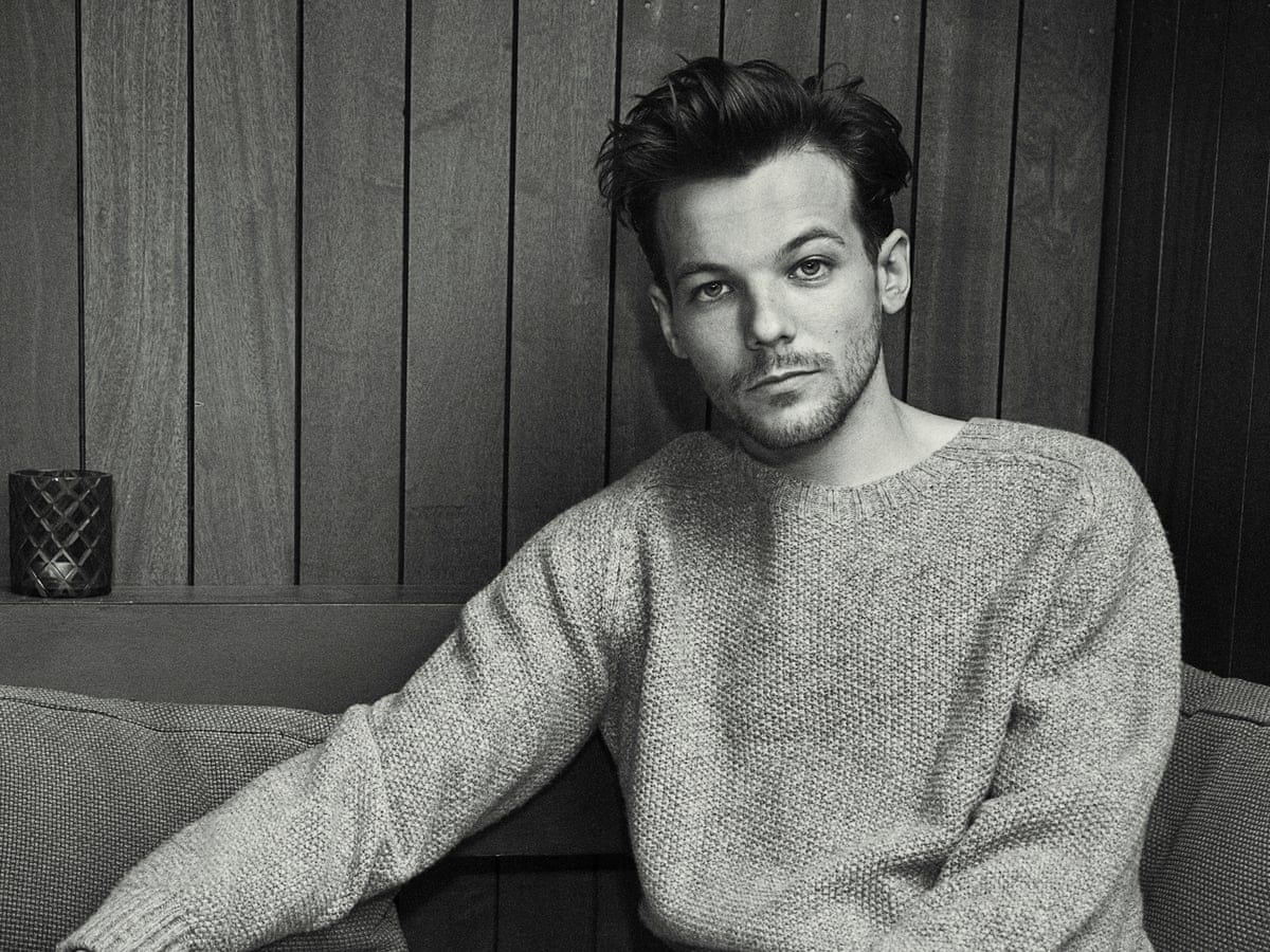 Louis Tomlinson Zayn Has The Voice Harry Is Cool Then