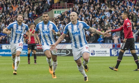 Aaron Mooy celebrates giving Huddersfield the lead against Manchester United