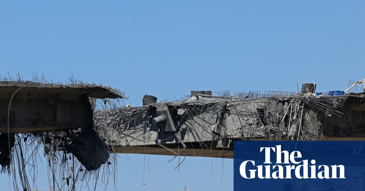 क्या अमेरिका ईरान के नागरिक बुनियादी ढांचे को निशाना बनाकर युद्ध अपराध कर रहा है?