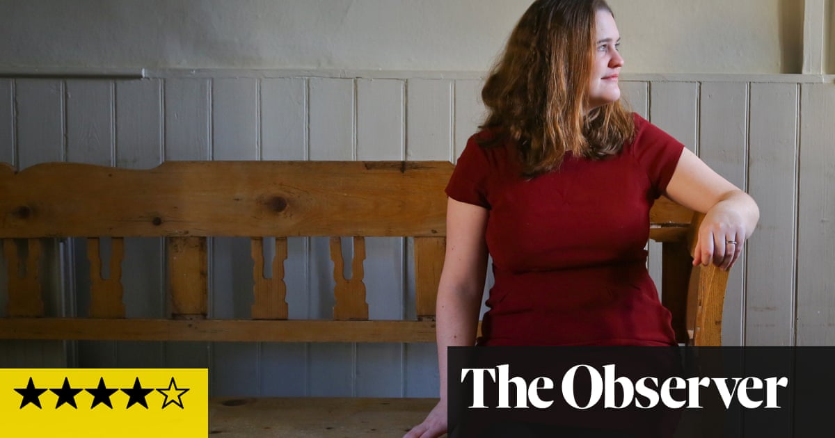 Jackie Oates: Gracious Wings review – mortality and other moods
