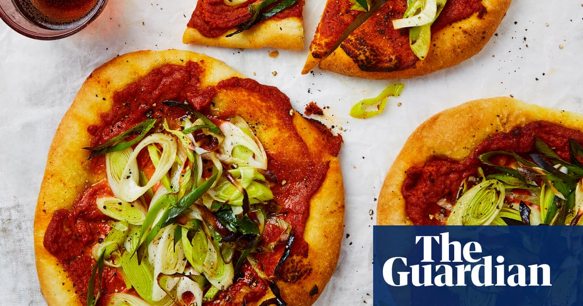 Meera Sodha's vegan recipe for pizzette with romesco and leeks | The new vegan