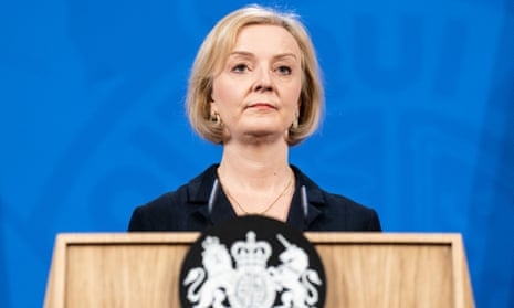 Prime Minister at a Downing Street press conference on 14 October 2022.