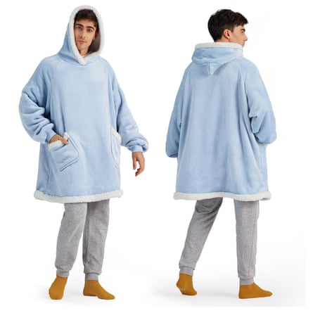 Bedsure Gentlesoft blanket hoodie