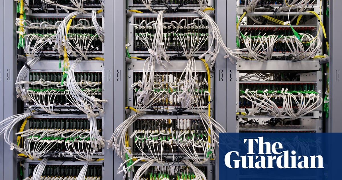 Massive internet outage hits websites including Amazon, gov.uk and Guardian