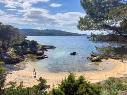 Plage des Grottes, Héliopolis’s only sandy beach