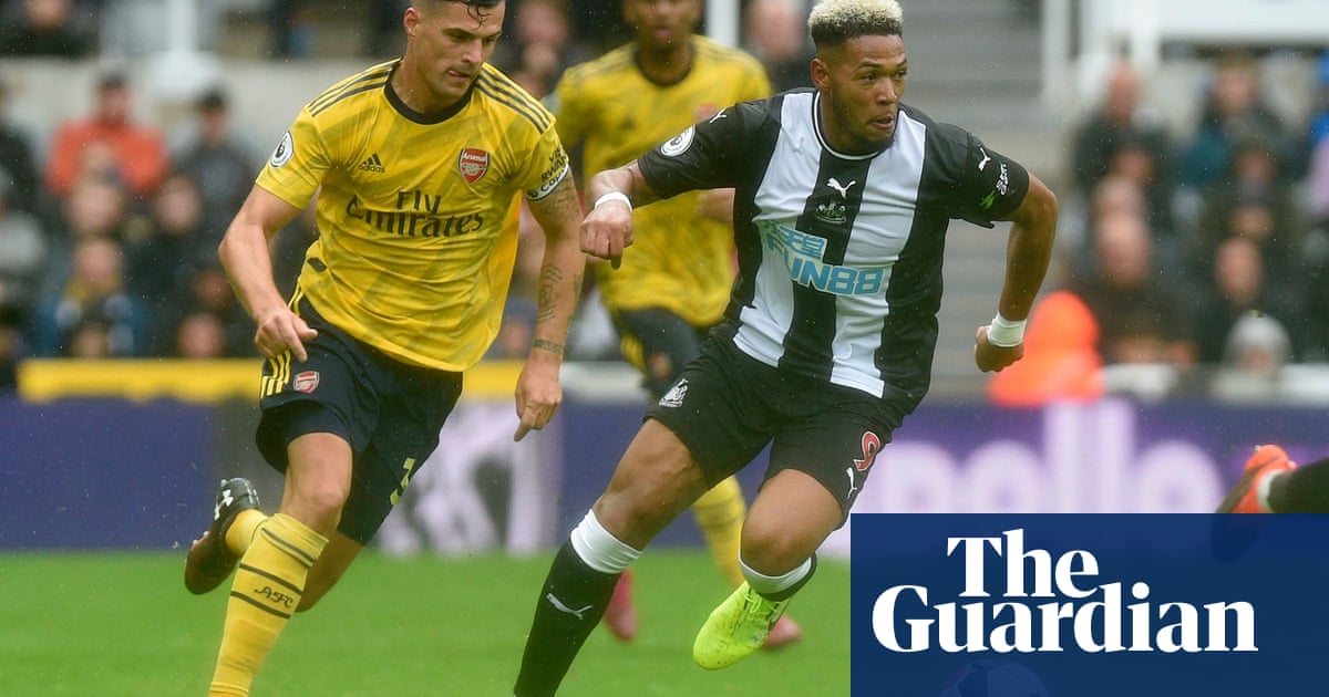 Steve Bruce aims to reinforce Newcastle midfield with Granit Xhaka an option